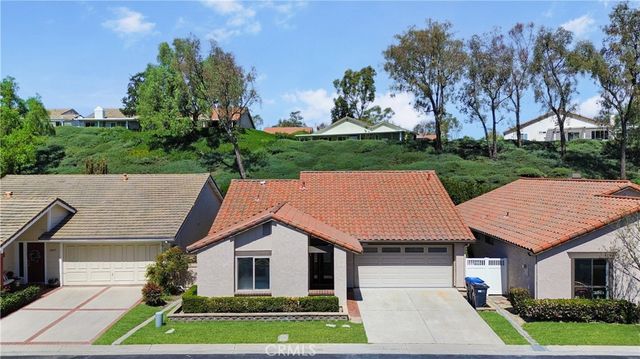 23611 Villena, Mission Viejo, CA 92692