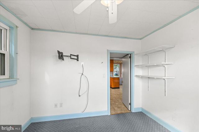 1716 BLACKS BRIDGE RD, Annville, PA 17003