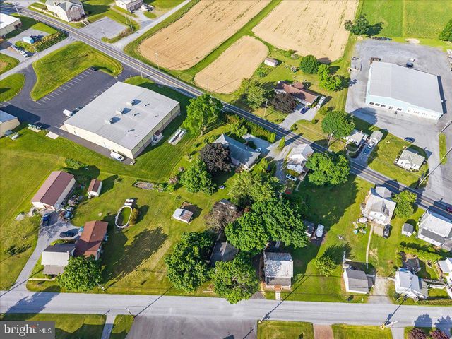 1716 BLACKS BRIDGE RD, Annville, PA 17003