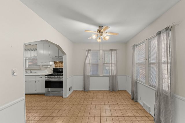 629 De Angelis Court, Chicago Heights, IL 60411
