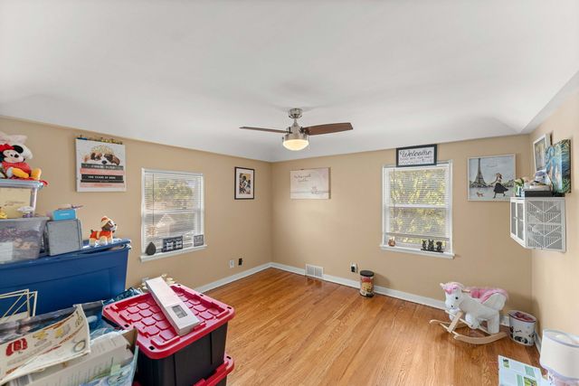 629 De Angelis Court, Chicago Heights, IL 60411