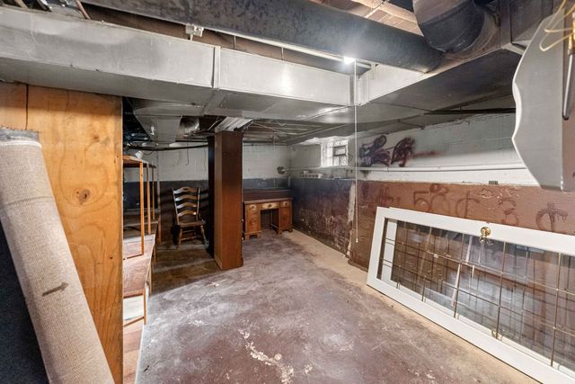 629 De Angelis Court, Chicago Heights, IL 60411