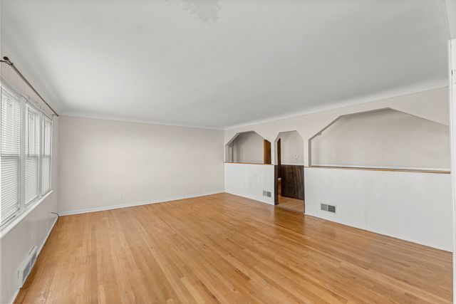 629 De Angelis Court, Chicago Heights, IL 60411