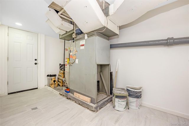 6212 60th Drive, Maspeth, NY 11378