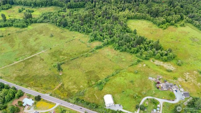 15593 State Route 9, Mount Vernon, WA 98274