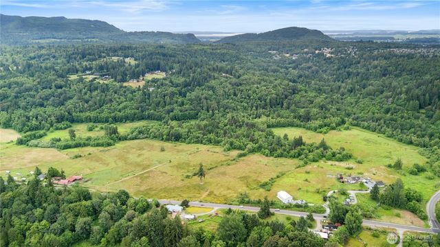 15593 State Route 9, Mount Vernon, WA 98274