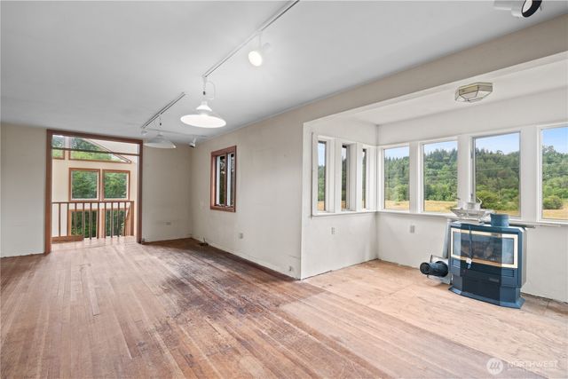 15593 State Route 9, Mount Vernon, WA 98274