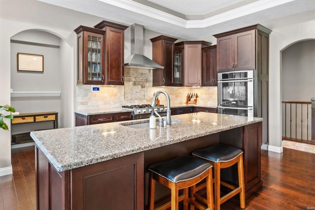 869 Commodores Cir Circle, Lafayette, IN 47909
