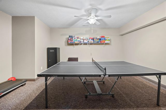 869 Commodores Cir Circle, Lafayette, IN 47909