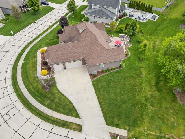 869 Commodores Cir Circle, Lafayette, IN 47909