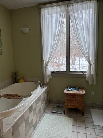 127 Preservation Way, Tiverton, RI 02878