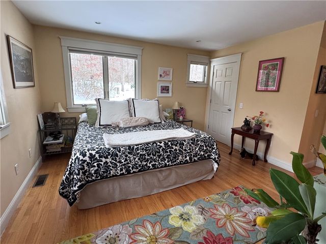 127 Preservation Way, Tiverton, RI 02878