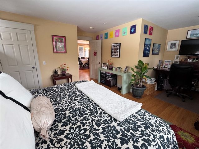 127 Preservation Way, Tiverton, RI 02878