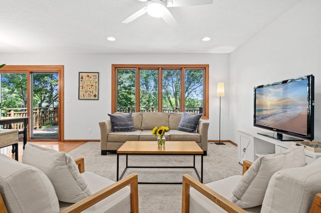 7816 W 103rd Street, Bloomington, MN 55438
