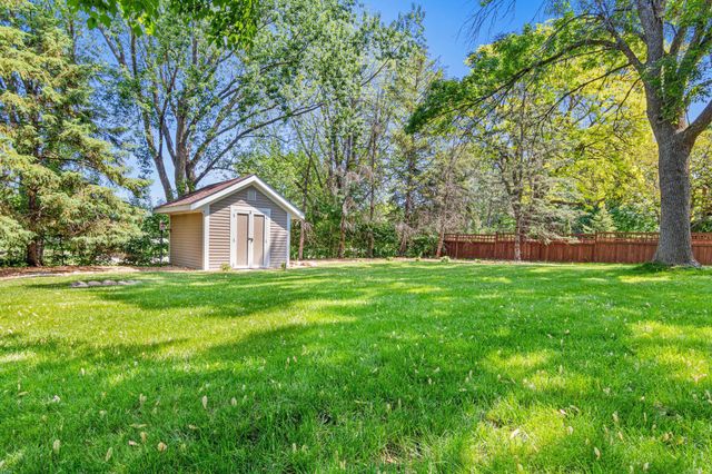 7816 W 103rd Street, Bloomington, MN 55438