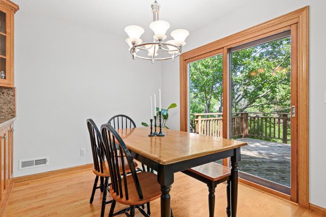 7816 W 103rd Street, Bloomington, MN 55438