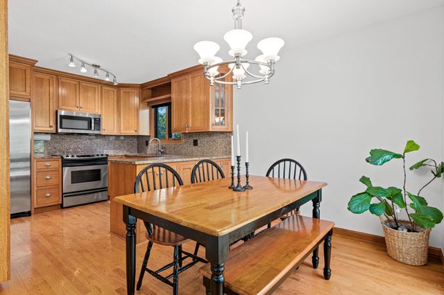 7816 W 103rd Street, Bloomington, MN 55438