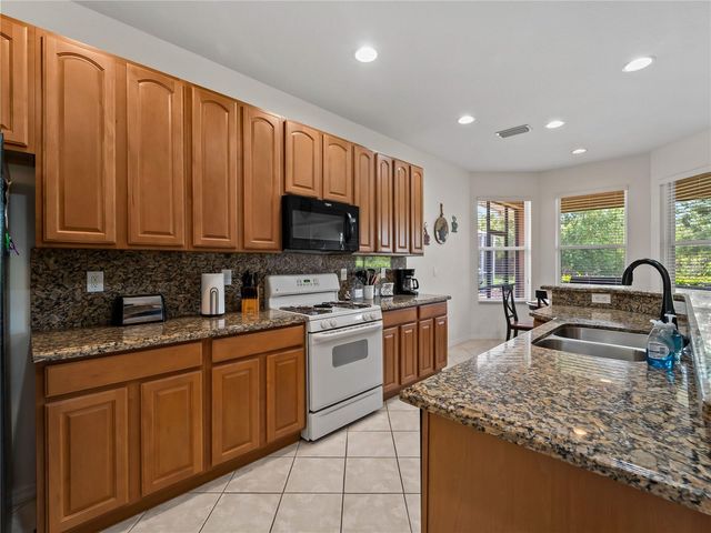 5435 BLUE HERON CIRCLE, North Port, FL 34287