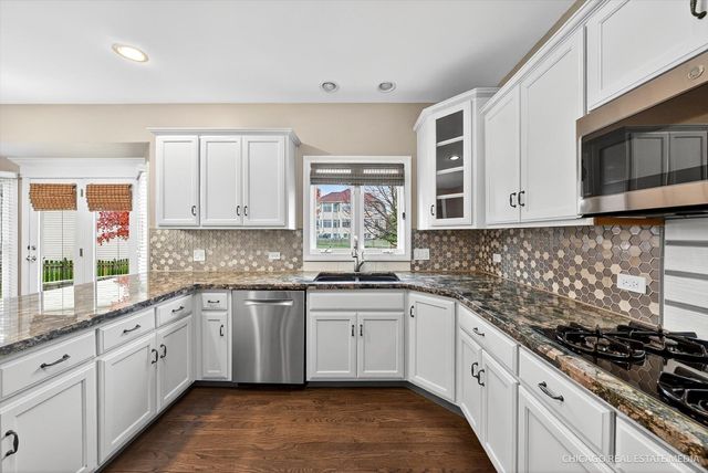 3423 Sunnyside Court, Naperville, IL 60564