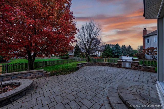 3423 Sunnyside Court, Naperville, IL 60564