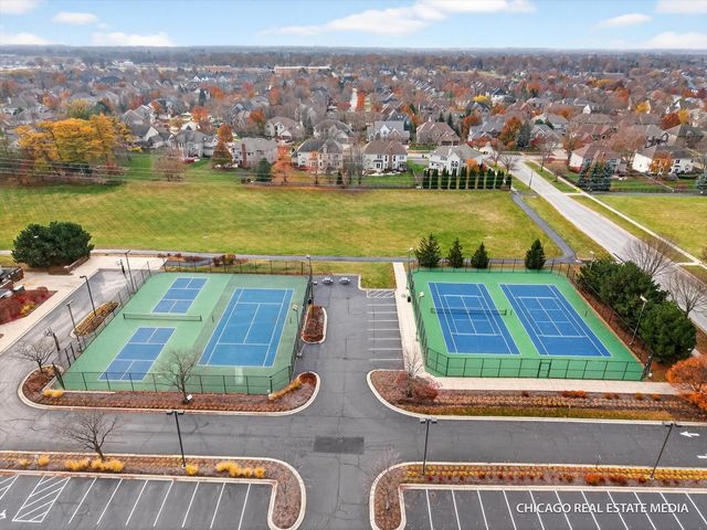 3423 Sunnyside Court, Naperville, IL 60564