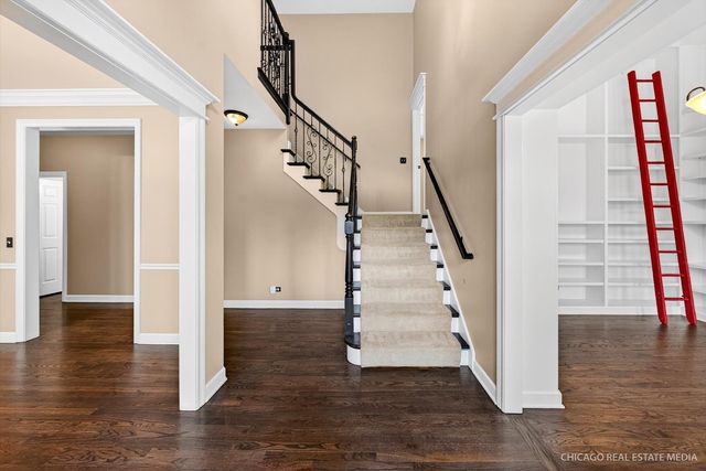 3423 Sunnyside Court, Naperville, IL 60564