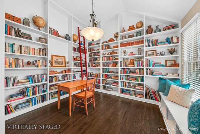 3423 Sunnyside Court, Naperville, IL 60564