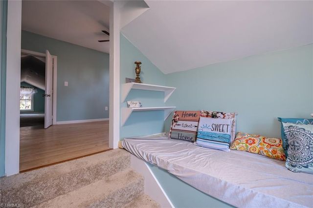 1916 New Garden Road, Greensboro, NC 27410