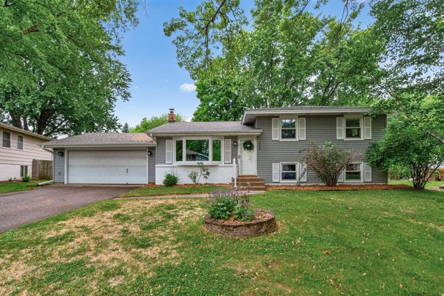 3383 Buckbee Road, White Bear Lake, MN 55110