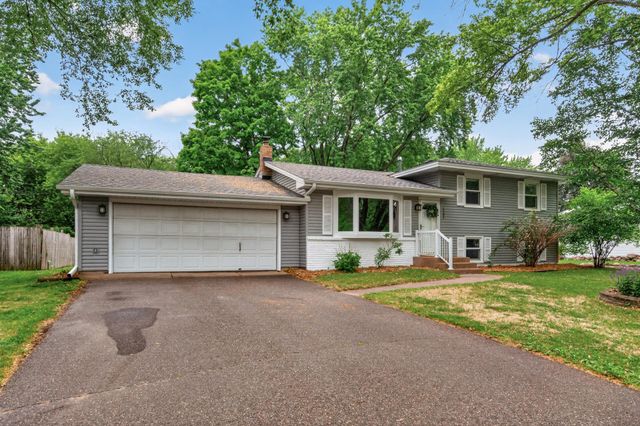 3383 Buckbee Road, White Bear Lake, MN 55110