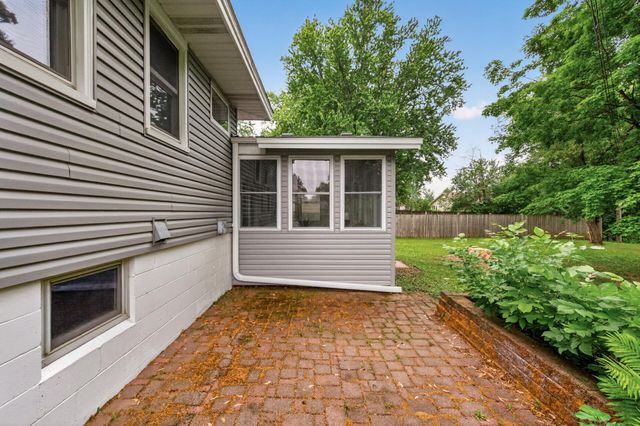 3383 Buckbee Road, White Bear Lake, MN 55110