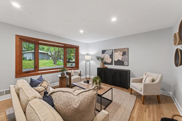 3383 Buckbee Road, White Bear Lake, MN 55110