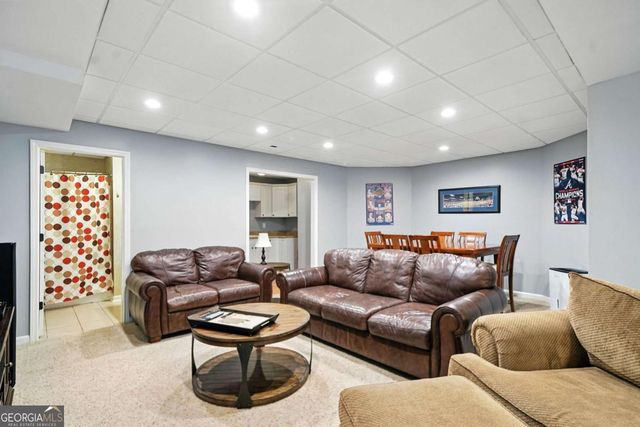 2809 Andover Way, Woodstock, GA 30189