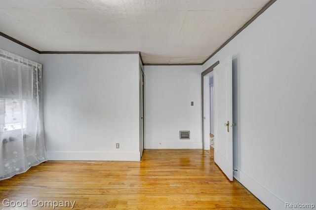 6464 Coleman Street, Dearborn, MI 48126