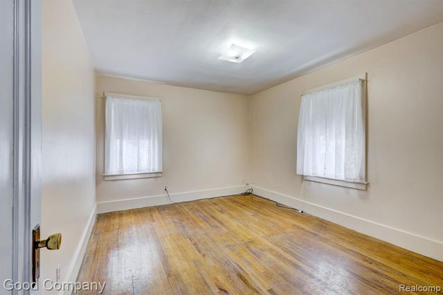 6464 Coleman Street, Dearborn, MI 48126