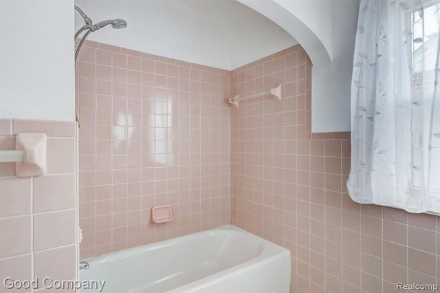 6464 Coleman Street, Dearborn, MI 48126