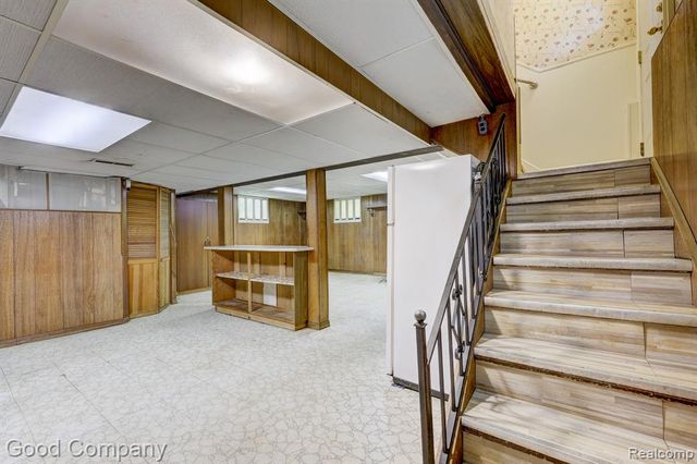6464 Coleman Street, Dearborn, MI 48126