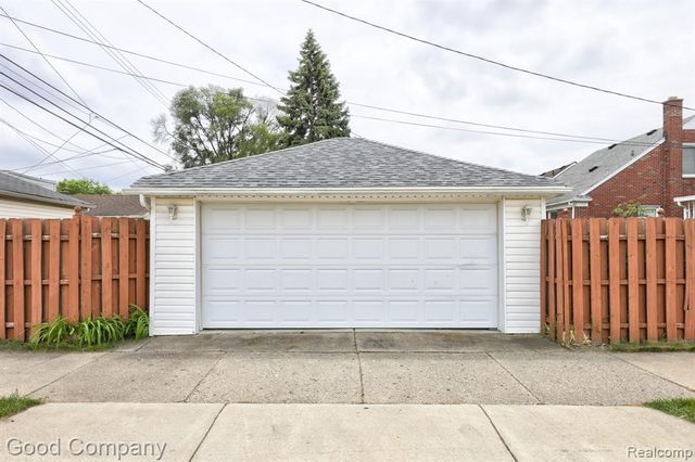 6464 Coleman Street, Dearborn, MI 48126