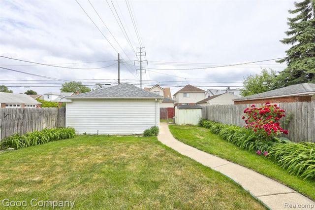 6464 Coleman Street, Dearborn, MI 48126