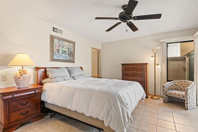 76739 Oklahoma Avenue, Palm Desert, CA 92211