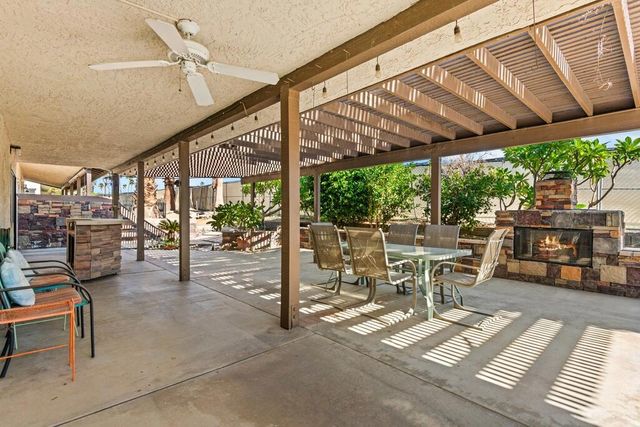 76739 Oklahoma Avenue, Palm Desert, CA 92211