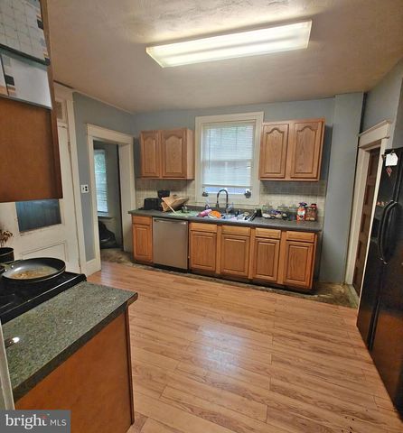 1217 WILSON AVE, Chambersburg, PA 17201