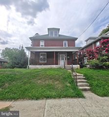 1217 WILSON AVE, Chambersburg, PA 17201