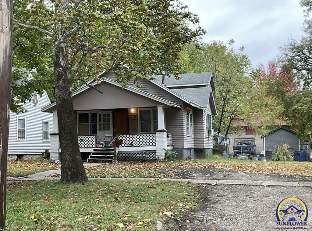 1268 SW Polk ST, Topeka, KS 66612