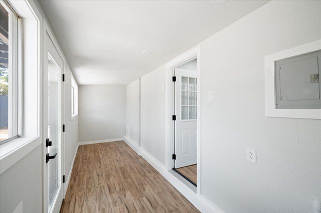 1949 Montana Avenue, Shasta Lake, CA 96019