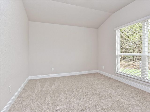 8116 Bronco LN, Lago Vista, TX 78645