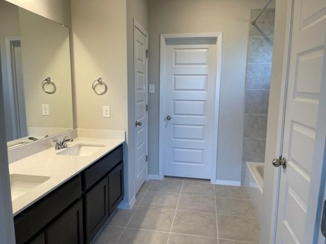 8116 Bronco LN, Lago Vista, TX 78645