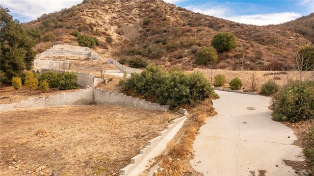2524 Sierra Creek Road, Agoura Hills, CA 91301
