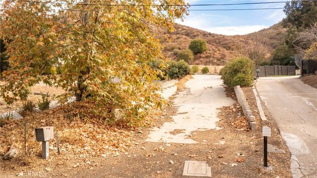 2524 Sierra Creek Road, Agoura Hills, CA 91301