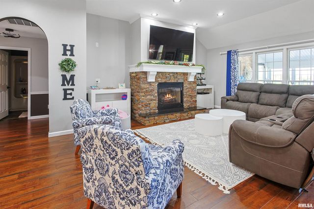 9855 N Route 37 Highway, Goreville, IL 62939